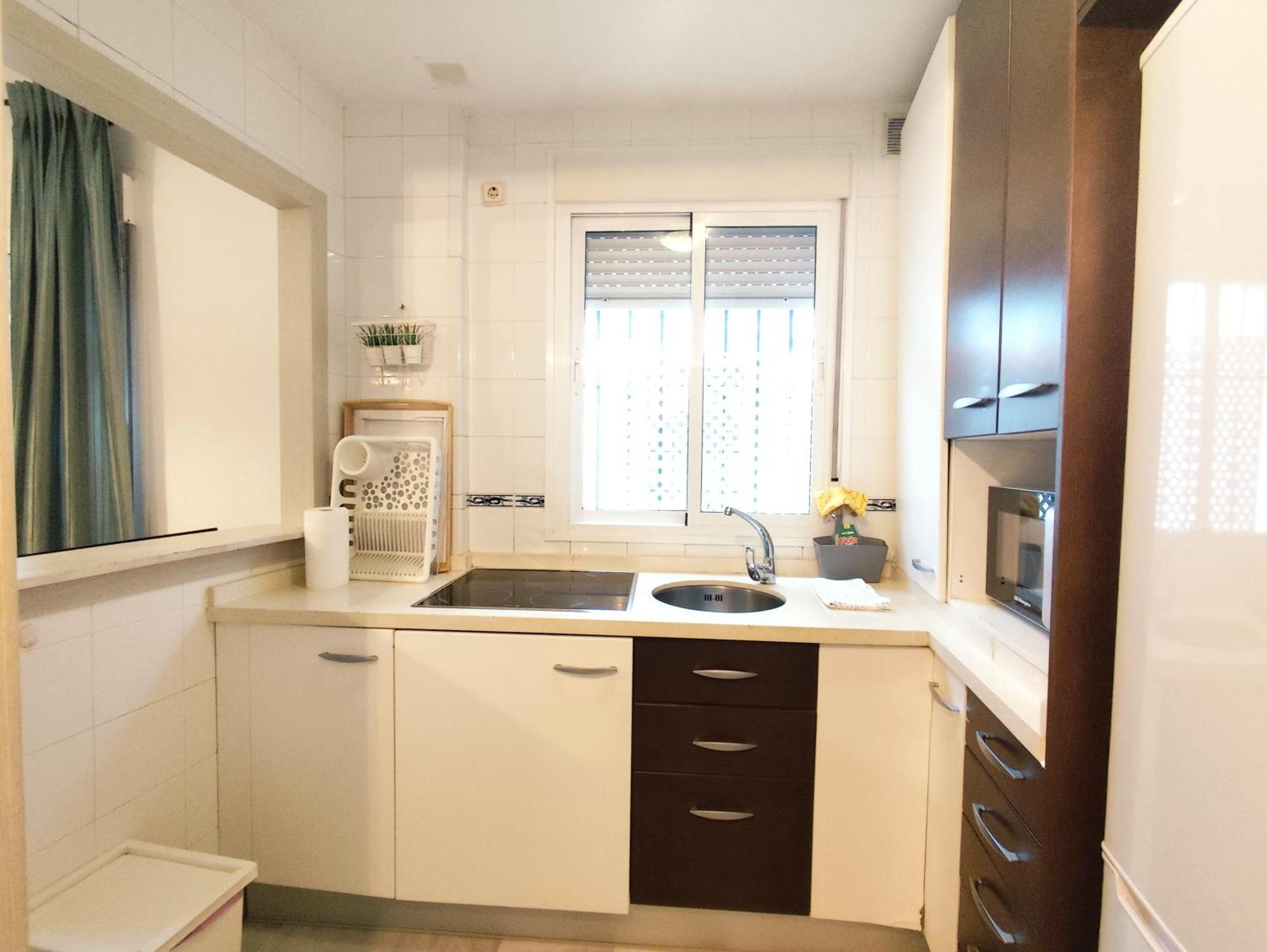 Apartamento San Luis. Plaza De Parking Gratis!!! Sevilla Eksteriør billede
